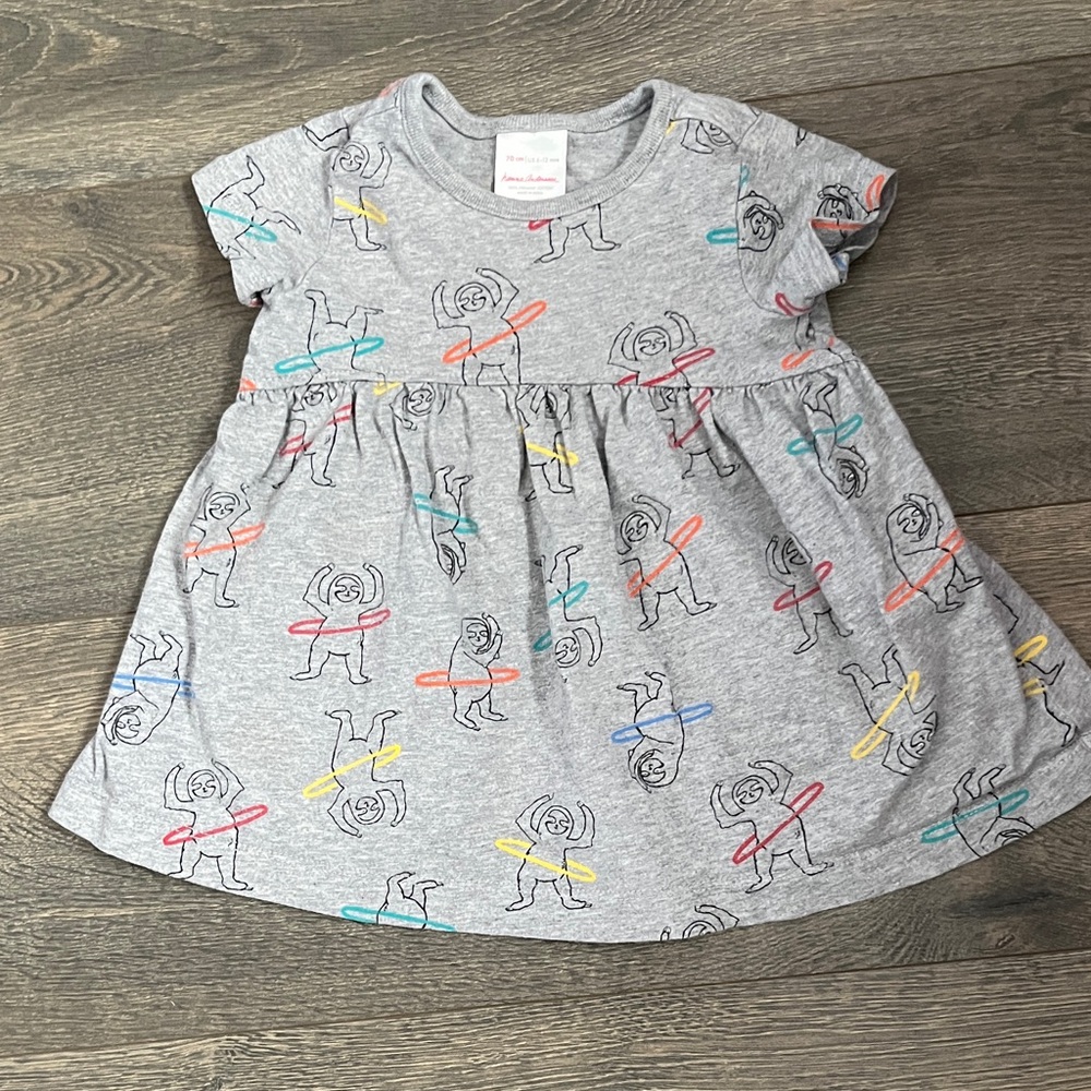 Hanna Andersson Gray Dress with Colorful Hula Hooping Sloth Print